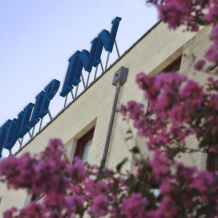 Tulip Turin South Hotel