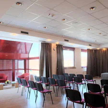 Hotel Tulip Turin South 3*