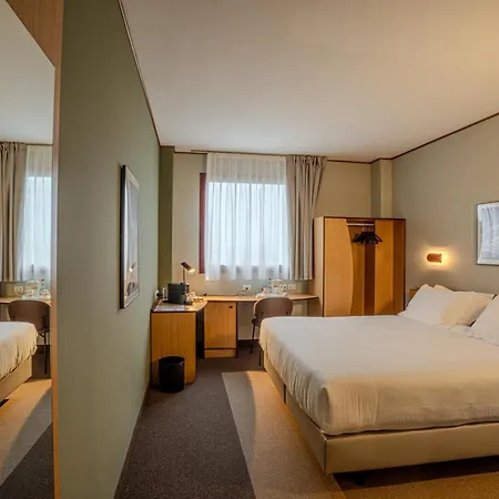 Tulip Turin South 3* مونْكالييري
