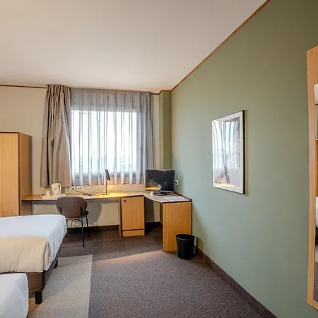Tulip Turin South 3*
