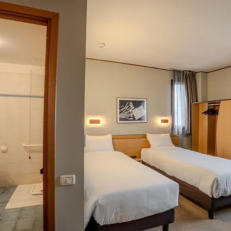 فندق Tulip Turin South مونْكالييري