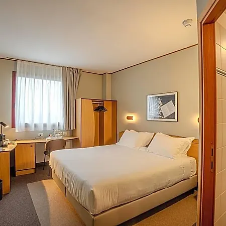 Tulip Turin South 3*