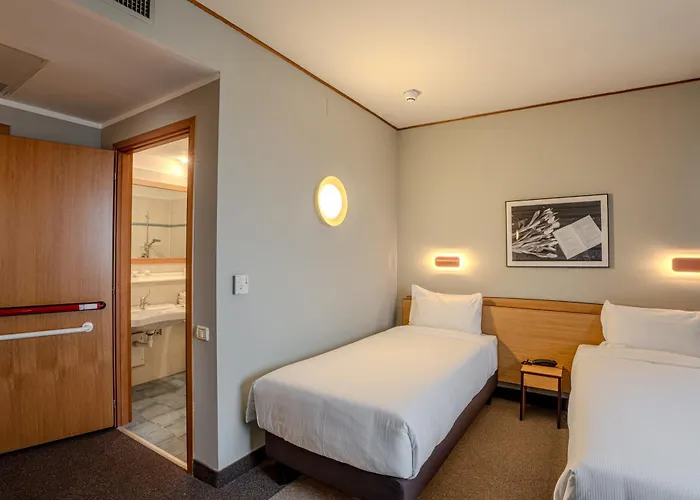 Tulip Turin South Hotel 3*